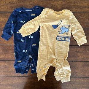 Carter's Yellow and Navy Kids Footies Set